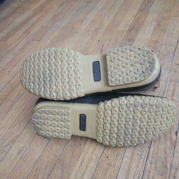 Duck Boots - Picture 3 of 3